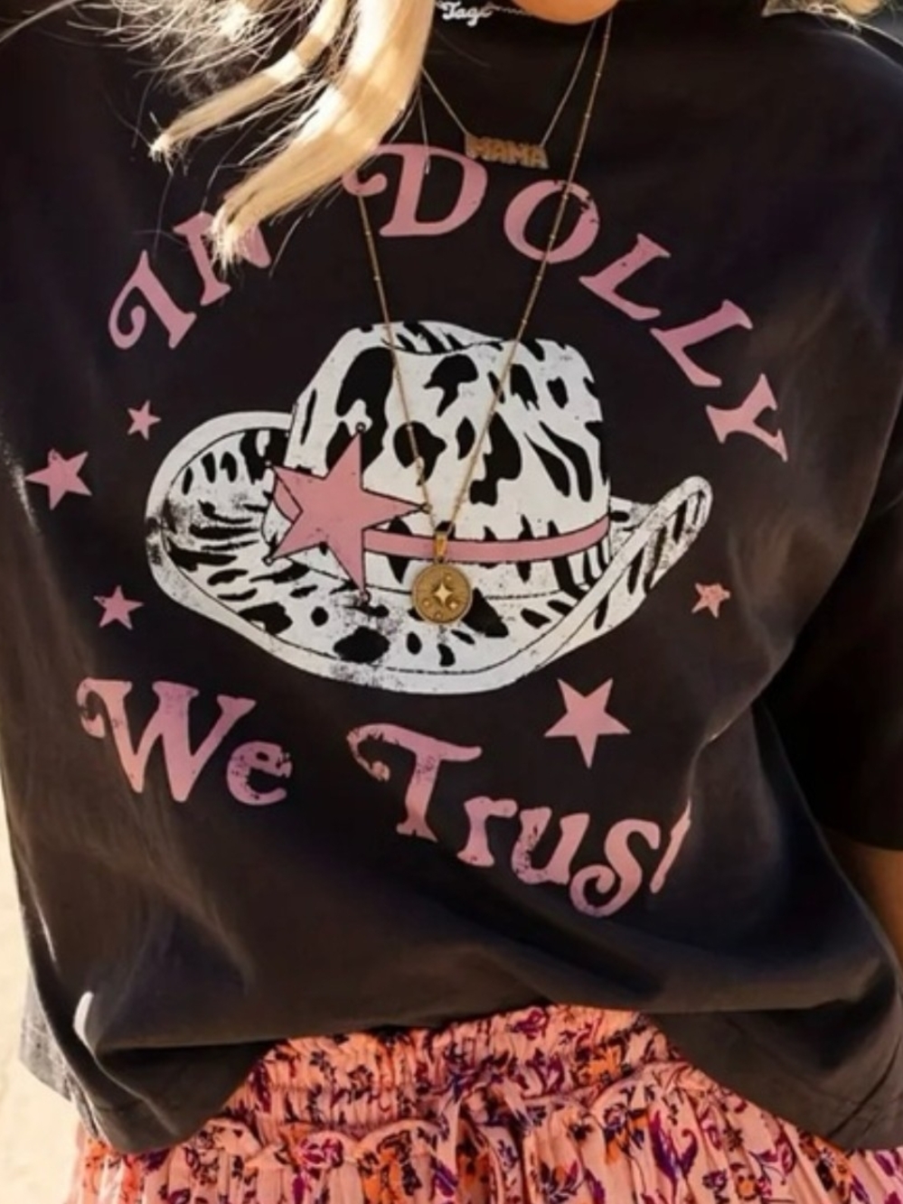 In Dolly We Trust Cropped Graphic Tee in Dark Grey & Pink- XL